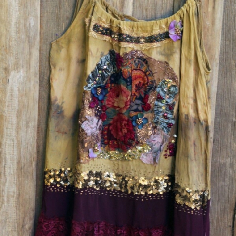Bohemian Floral Embellished Tunic Top